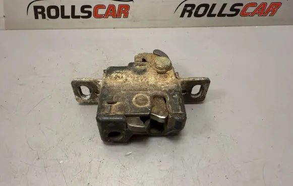 Audi A6 S6 C4 4A Tailgate/trunk/boot lock/catch/latch
