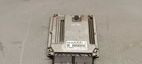 Skoda Superb B8 (3V) Engine control unit/module 04L907309P 031483 1039T01128