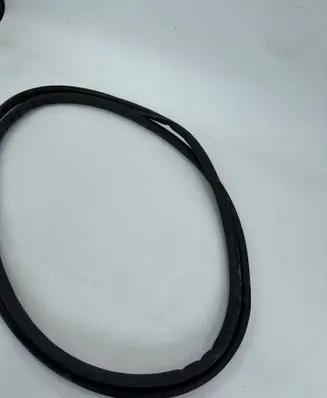 Opel Zafira C Rubber seal rear door 