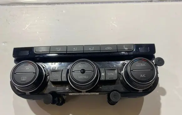 Volkswagen Golf VII Climate control unit 5G0907044BD 5HB01118179