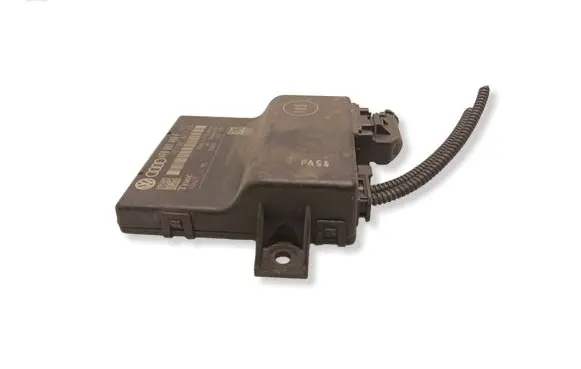 Audi Q7 4L Gateway control module 4F0907468F