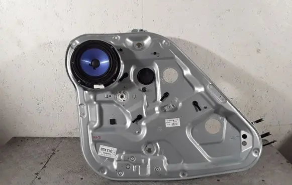 Hyundai Santa Fe Front window lifting mechanism without motor BFA7722 2601245 834702B030WKS4