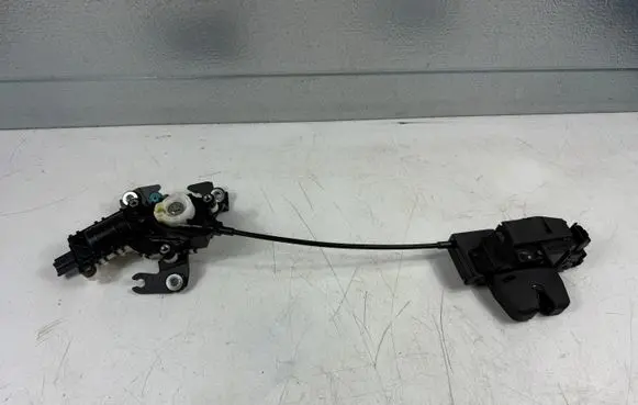 Tailgate/trunk/boot lock/catch/latch