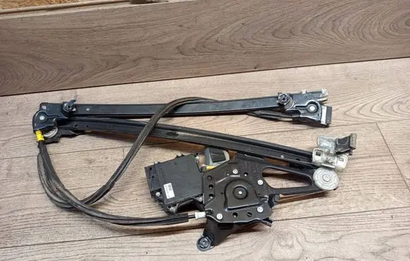 Volkswagen Sharan Front door window regulator with motor 7M38374C1 YM21A23201AA C6ZWA