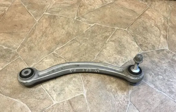 Mercedes-Benz C W205 Rear upper control arm/wishbone