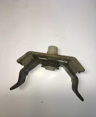Toyota Hilux (AN10, AN20, AN30) Gearbox mount
