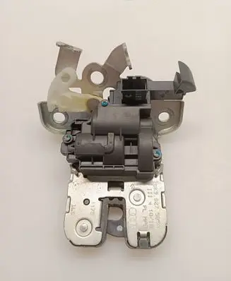 Audi A3 S3 8P Tailgate/trunk/boot lock/catch/latch 8K9827505A