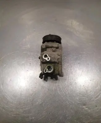 Volkswagen Golf Plus Air conditioning (A/C) compressor (pump) 1K0820803Q 8676F