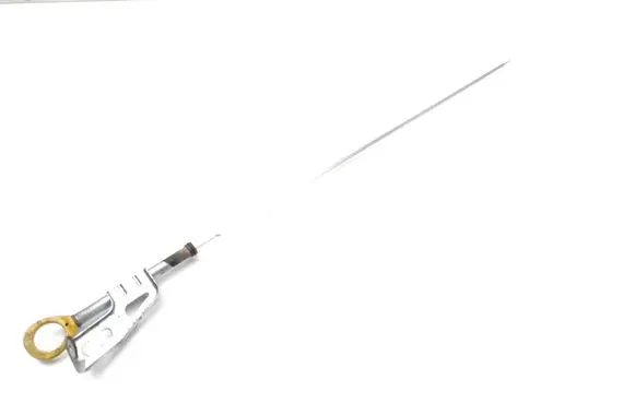 Toyota RAV 4 (XA50) Oil level dip stick 