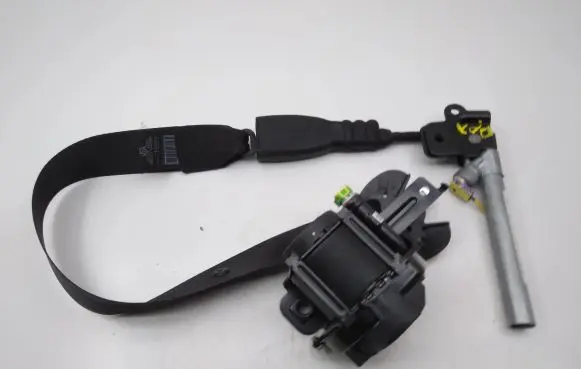 KIA Optima Front seatbelt