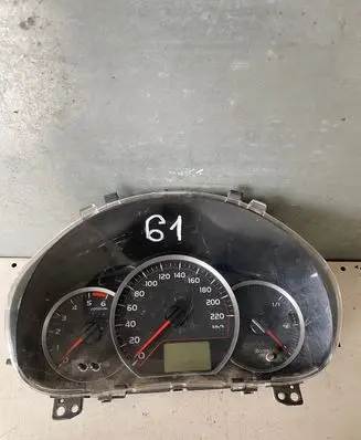 Toyota Yaris Speedometer (instrument cluster) 838000Dq20 MB1575505020