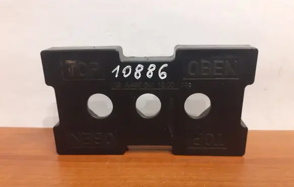 Mercedes-Benz Vito Viano W447 Battery bracket A4475411200 10886