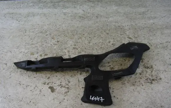 Renault Megane IV Front bumper mounting bracket 620369538R