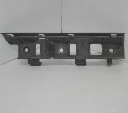 Volkswagen PASSAT B6 Front bumper mounting bracket 3C0807184