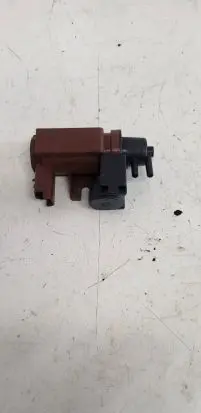 Volvo V70 Turbo solenoid valve 6G9Q9E882CA