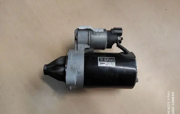 Hyundai i10 Starter motor 3610003101 1201952