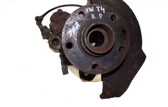 Front wheel hub spindle knuckle