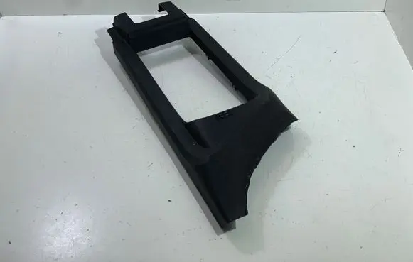 Other center console (tunnel) element