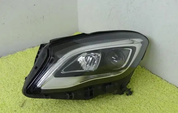 Mercedes-Benz GLA W156 X156 Headlight/headlamp 1569066900