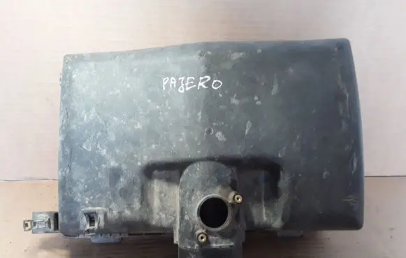 Mitsubishi Pajero Air filter box cover 1500A141
