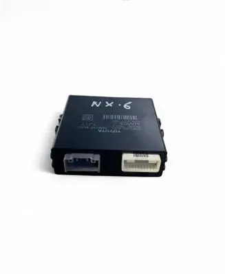 Lexus NX Hand brake control module 8905078012