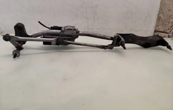 BMW 5 E60 E61 Front wiper linkage and motor 7193995 40512512V