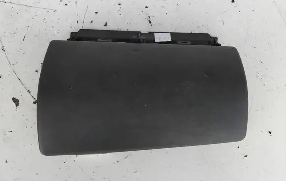 Fiat 500L Glove box lid/cover 735523157
