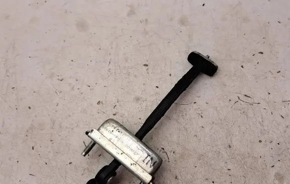 Toyota Verso Front door check strap stopper 686100F010