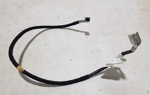 Mercedes-Benz C W204 CD changer wiring 2044409732MMN A2044409732