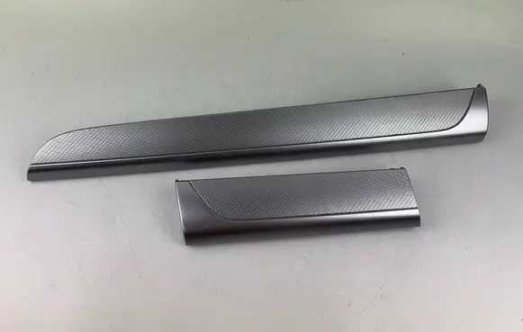 Subaru Outback (BS) Dashboard glove box trim S18007960