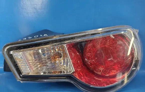 Toyota GT 86 Boot/trunk interior light SU00302530