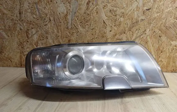 Skoda Superb B5 (3U) Headlight/headlamp 24674600R
