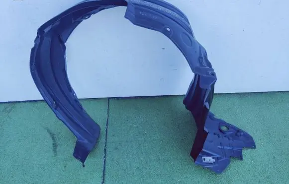 Lexus CT 200H Front wheel arch liner splash guards 5387676010 5380676010