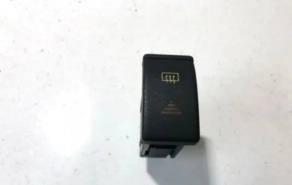 Hyundai Elantra Windscreen/window heater switch 9371028000 93710-28000