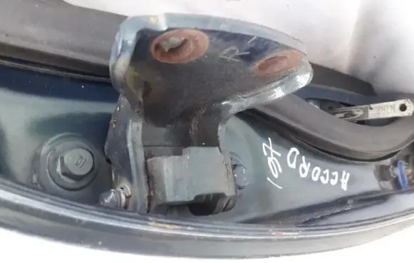 Honda Accord Rear door lower hinge