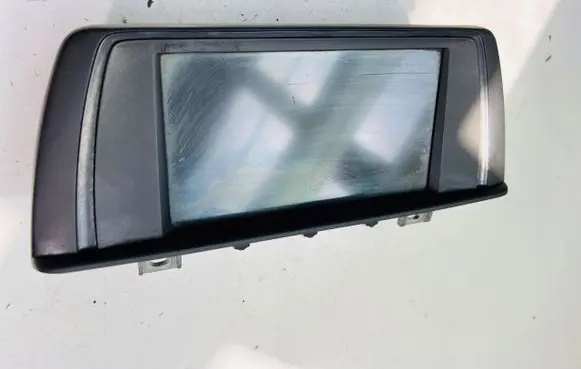 BMW 7 G11 G12 Screen/display/small screen B47D20A