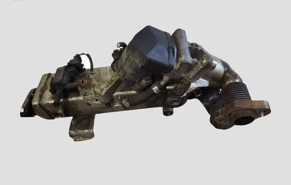 BMW 3 E90 E91 EGR valve 7810751 78107510 123398A