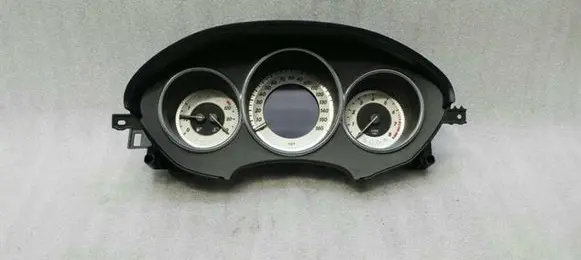 Mercedes-Benz CLS C218 X218 Speedometer (instrument cluster) A2189005403