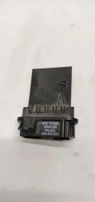 Jeep Cherokee III KJ Heater blower motor/fan resistor 929433r