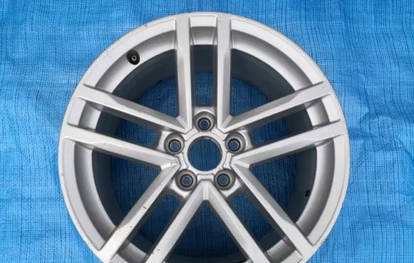 Audi TT TTS RS Mk3 8S R17 alloy rim 8S0601025A