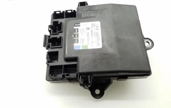 Mercedes-Benz B W245 Door control unit/module A1698203285