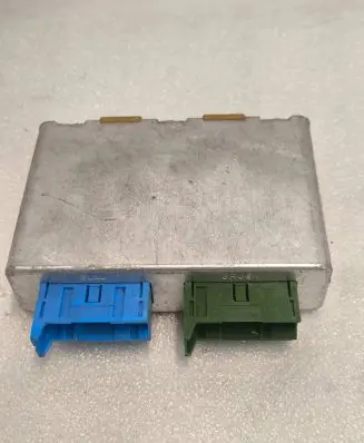 BMW 5 E34 Other control units/modules 61351384603
