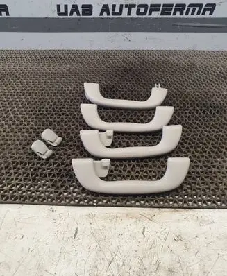 Mazda 3 II A set of handles for the ceiling 