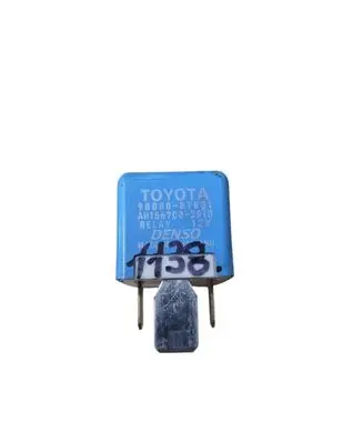 Toyota Avensis T250 Other relay 9008087031