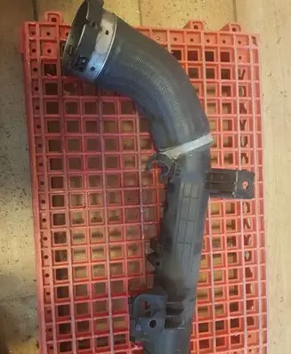 Volvo XC60 Intercooler hose/pipe 31368609