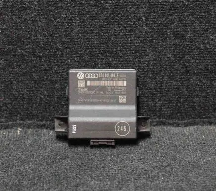 Audi A4 S4 B8 8K Gateway control module