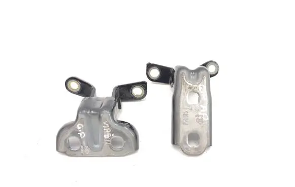 Opel Mokka Rear door hinge set 