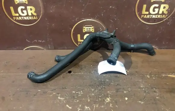 Volkswagen Touran I Engine coolant pipe/hose 1K0121086R