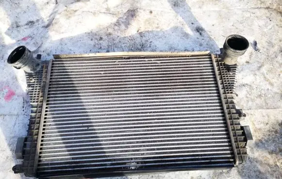Skoda Octavia Mk2 (1Z) Intercooler radiator 1k0145803e 58834-48030