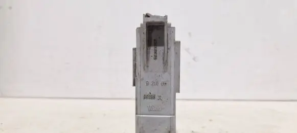 Coolant fan relay